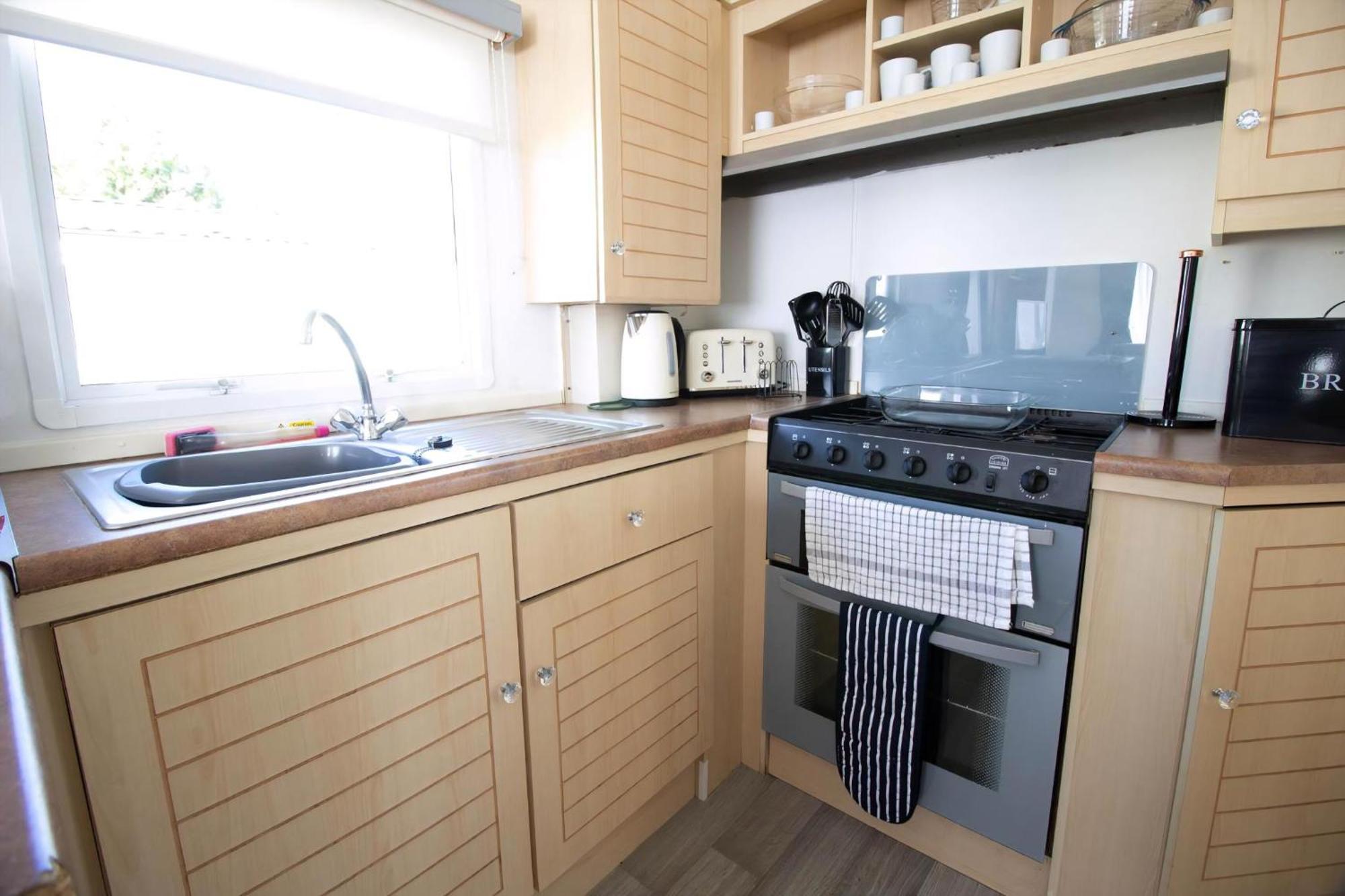 Great 8 Berth Caravan For Hire In Skegness Ref 33069F Eksteriør bilde